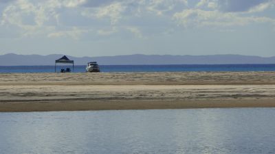 rainbow beach 002
