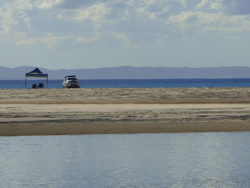 rainbow beach 002